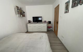 Apartament cu 2 camere parter -zona buna și linistita - Poză 16
