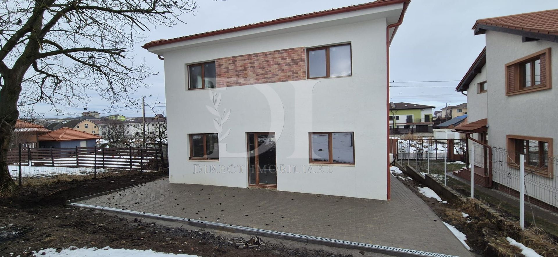 Casă individuală de vânzare în Dezmir – la doar 8 km de Cluj-Napoca - Poză 1