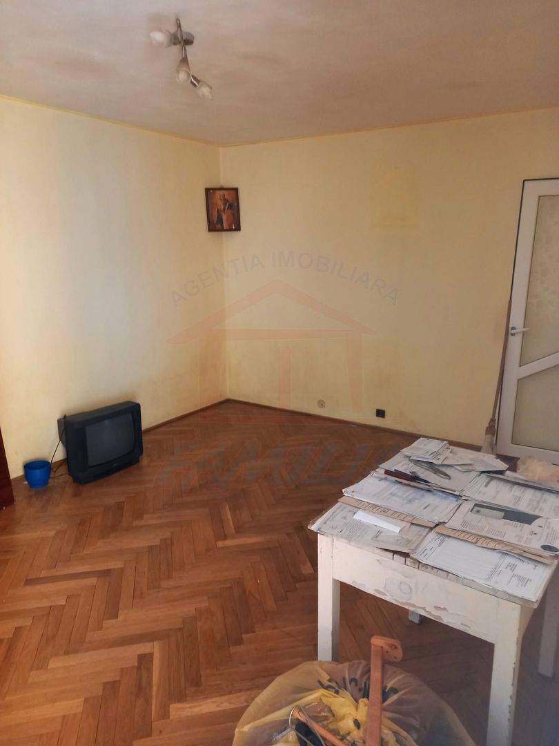 APARTAMENT 2 CAMERE DE VÂNZARE – MAZEPA 2 - Poză 3