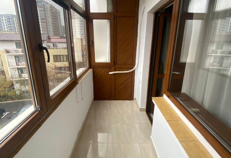 Vanzare Garsoniera 5 Minute Mall Vitan - Poză 3