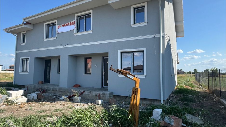 Sacalaz, 1/2 Duplex P+M, 4 Camere,2 Bai,Terasa Acoperita - Poză 2