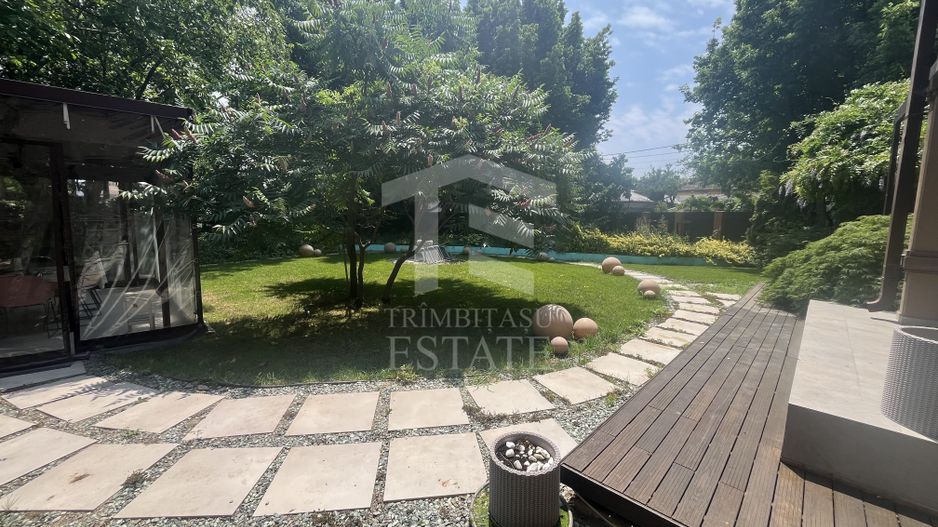 ANDRONACHE | Vila 4 Camere | Garaj  | Curte Verde | Ciubar & BBQ - Poză 3