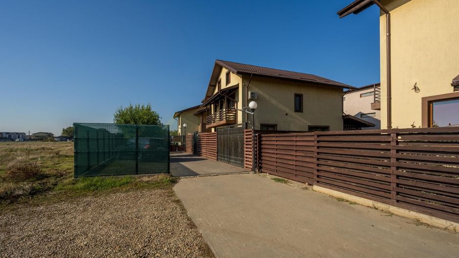 Casă modernă și spațioasă de vânzare în Bragadiru – ideală pentru familie - Poză 23