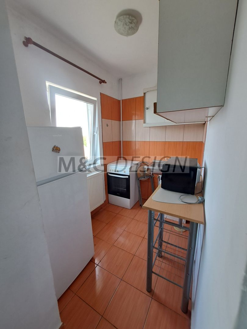 Garsoniera , zona Girocului, etaj intermediar - Poză 11