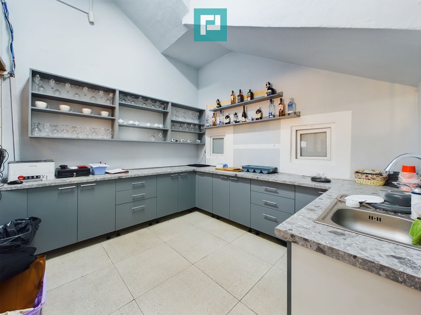 Motel de închiriat în Curtici - Poză 17