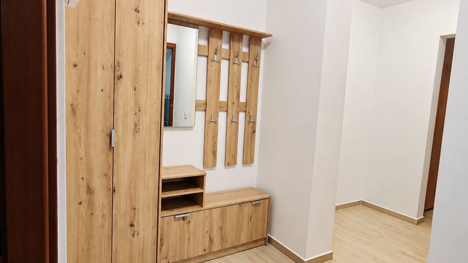 Apartament 3 camere decomandat etajul 1 65mp 500euro Nicolina 2 - Poză 7