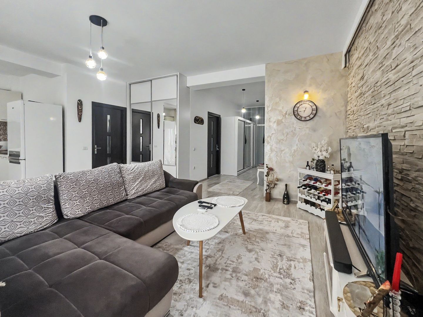 Tomis Plus (Cod 05) - Apartament 2 camere |Complet mobilat și utilat | - Poză 2