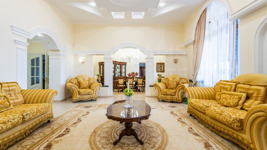 Vânzare casă de lux, 700 mp + 22 ari, situată în Tohatin - Poză 30