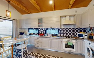 Casa individuala cu 3 camere - Stefanesti - Poză 5