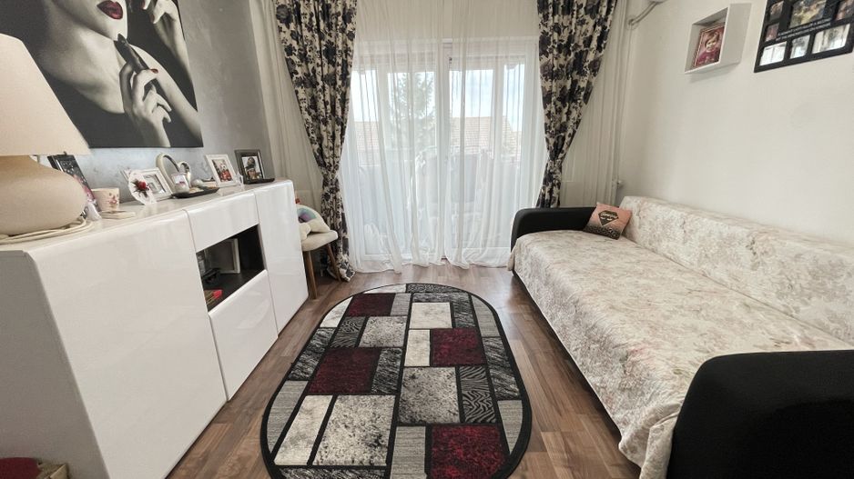 Locuinta luminoasa la mansarda-constructie 2013 - Poză 2