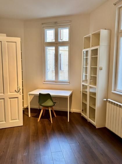 Apartament spațios și luminos într-o vilă interbelică –  Budapesta / Tineretului - Poză 13
