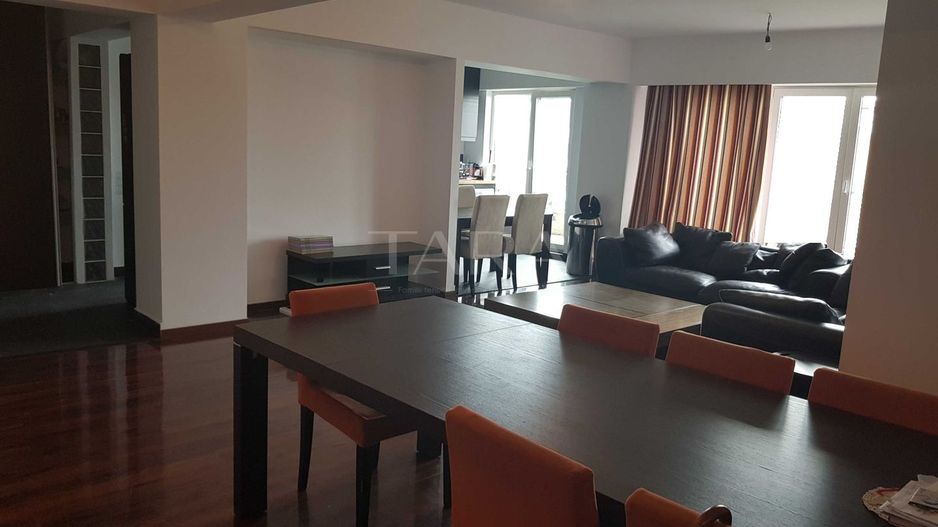 Apartament 3 camere și priveliște superbă în Plopilor, lângă Parcul Rozelor - Poză 1
