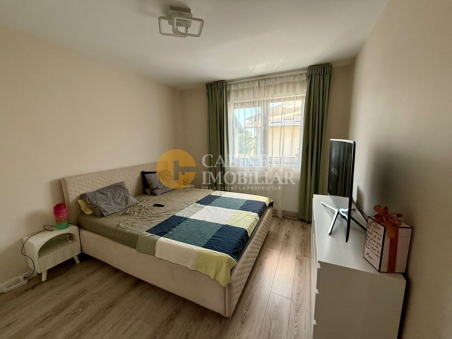 4 CAMERE DECOMANDAT--ETAJ+MANSARDA AMENAJATA--BLOC TIP VILA - Poză 2