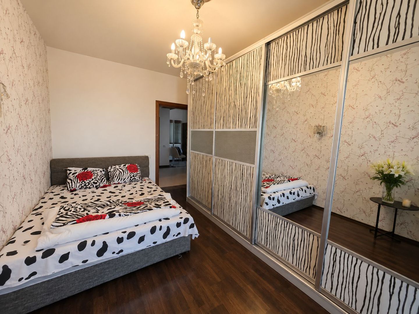 Apartament 90 mp | Bloc 2009 | Centrală proprie | Parcare subterană | - Poză 6