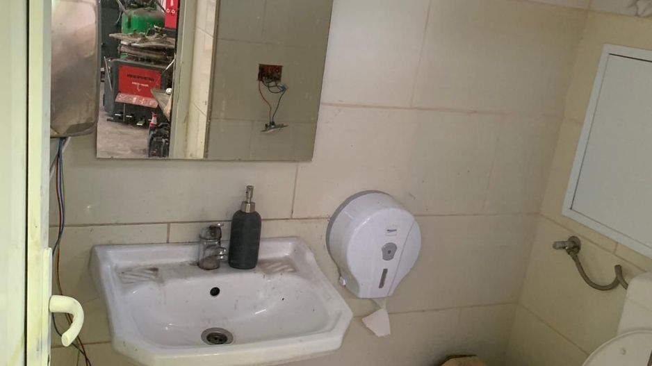 HALA / SPATIU DE INCHIRIAT IN MARGINEA - Poză 17