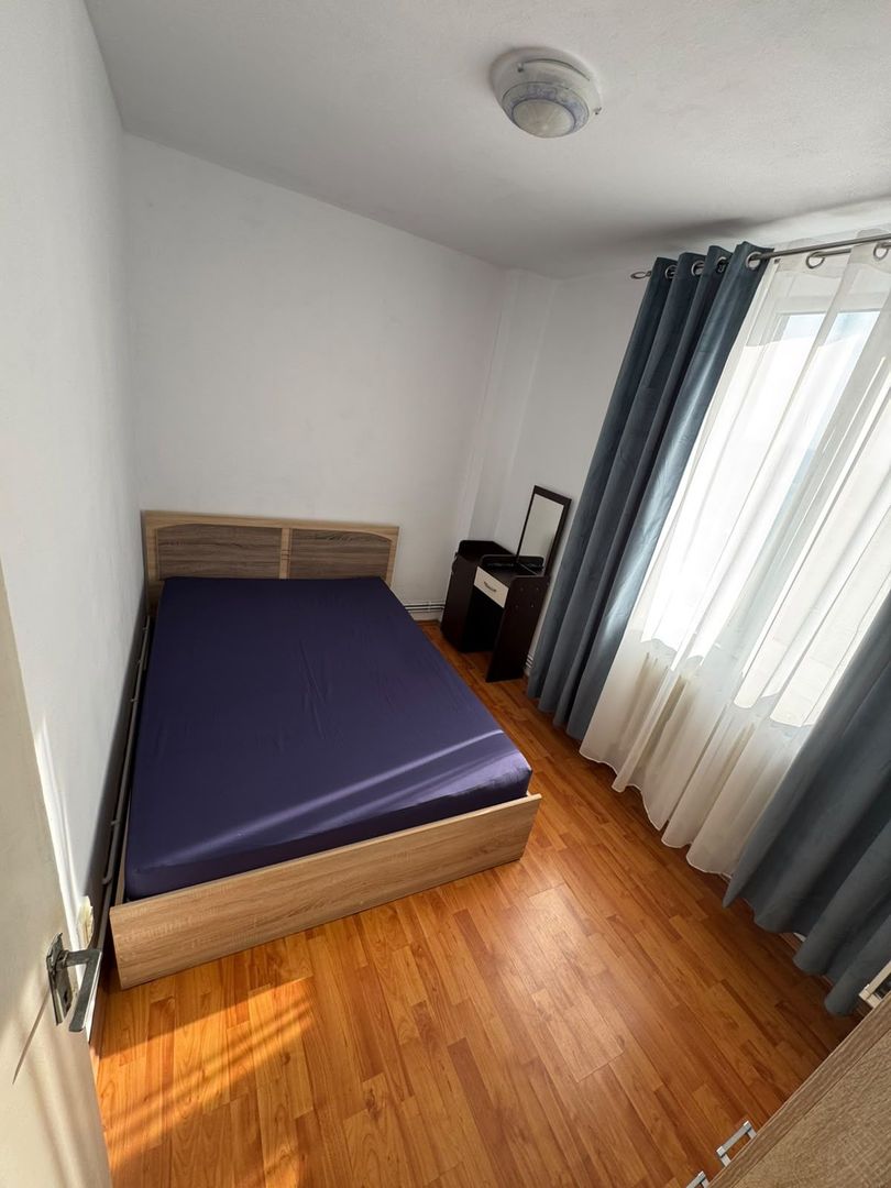 Apartament cu 4 camere de închiriat în Alba Iulia - Poză 3
