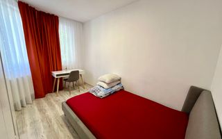 Apartament cu 1 Cameră, Etaj 1, Zona Piață - Poză 3