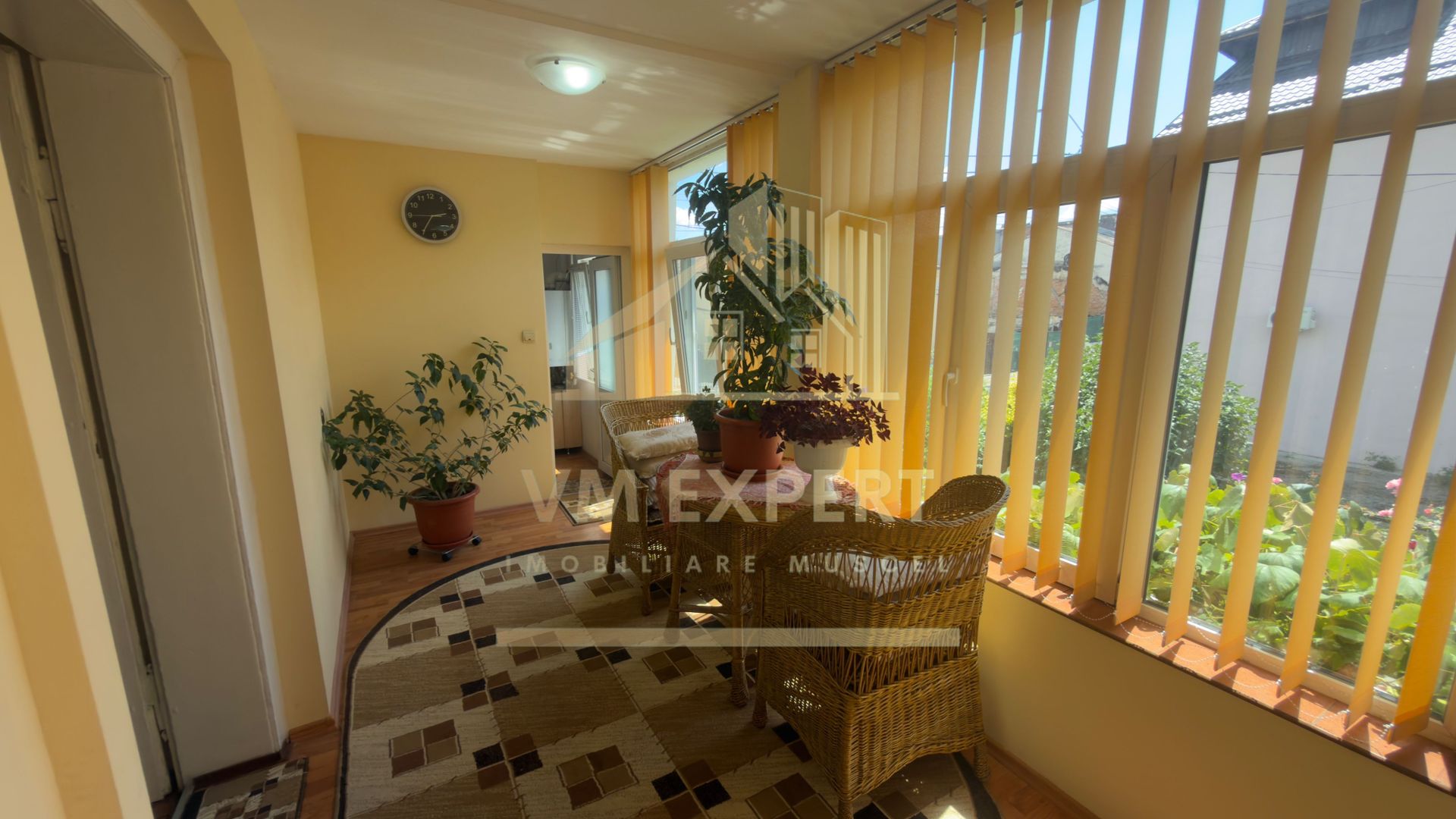 CASĂ 6 CAMERE TEREN 456 MP CENTRU CANPULUNG - Poză 8