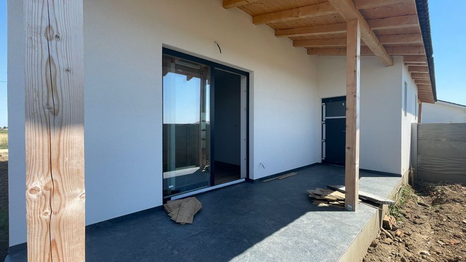 Duplex despartit prin baie | 3 camere | Super Preț | Urseni - Poză 13