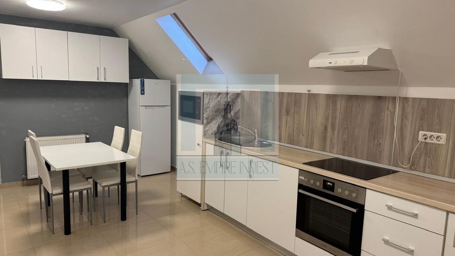 De inchiriat apartament 2 camere/ Centrul Istoric - Poză 3