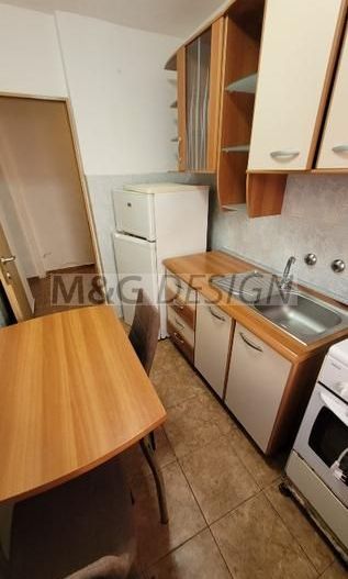 Apartament 1 camera zona Circumvalatiunii etaj 1 - Poză 6