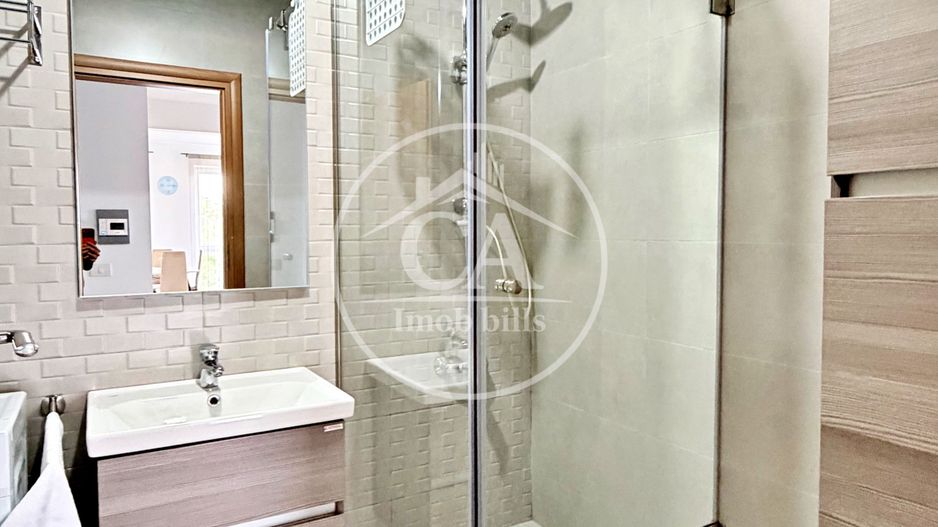 Apartament de închiriat cu 3 camere în PRIMA UNIVERSITĂȚII, Oradea - Poză 9