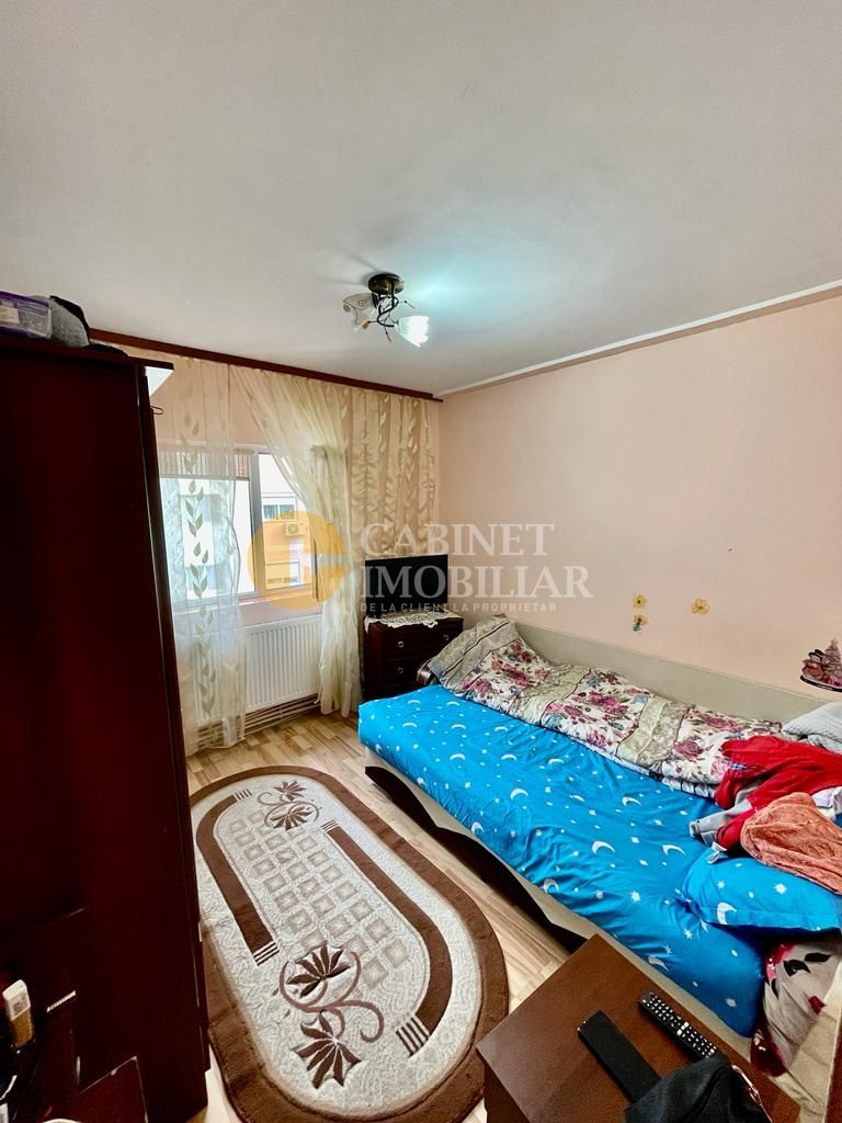 Etaj 2 Apartament 2 Camere Decomandat LIDL-Nicolina Bloc 1983 - Poză 8