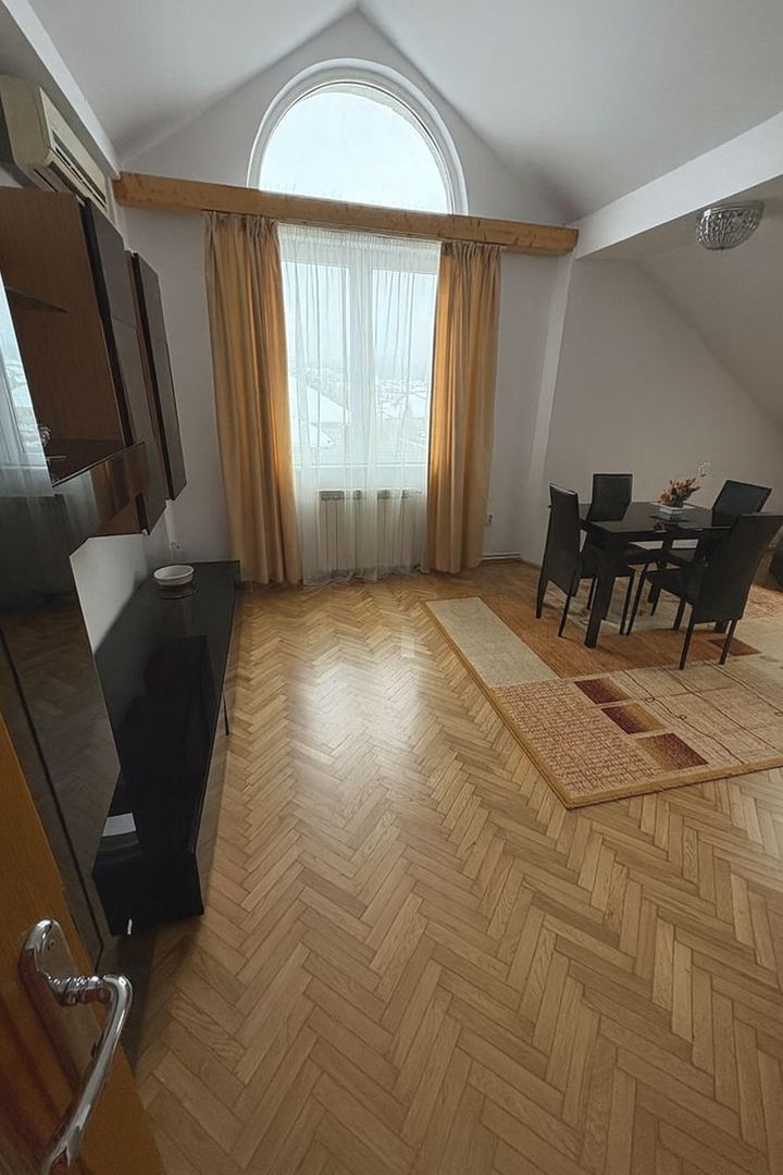 Apartament spatios cu 3 camere, Cart. Andrei Muresanu - Poză 2