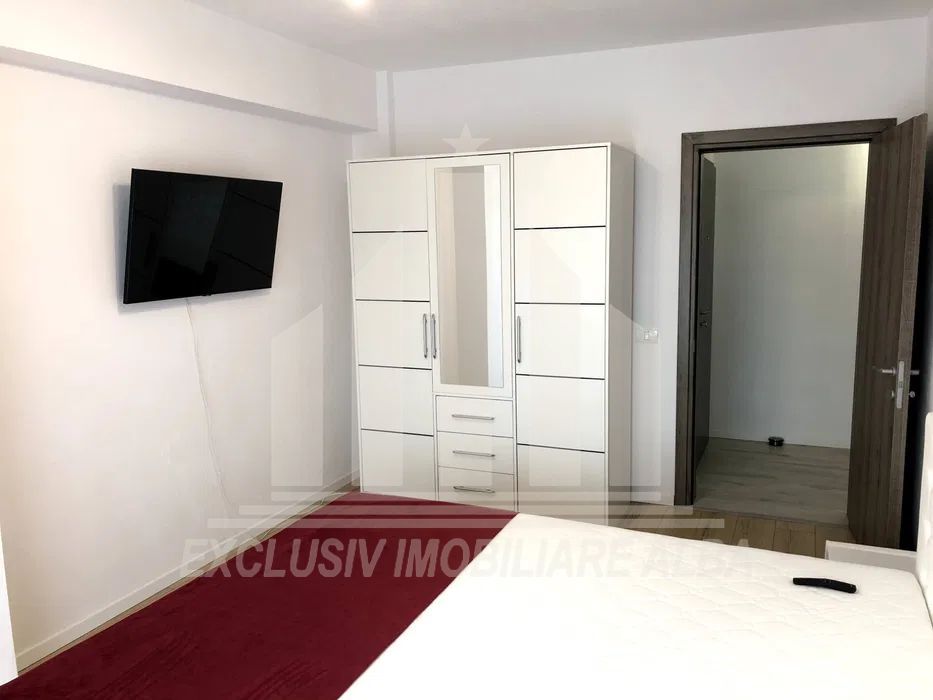 Apartament cu 2 camere, in bloc nou, ultracentral - Poză 4