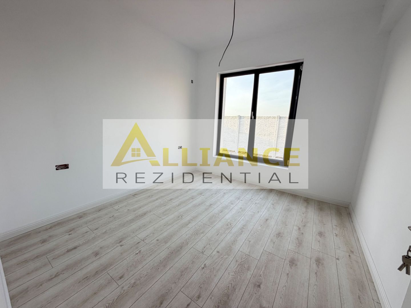 Casa moderna pe parter, 4 camere, teren 375 mp – ideala pentru familie - Poză 15