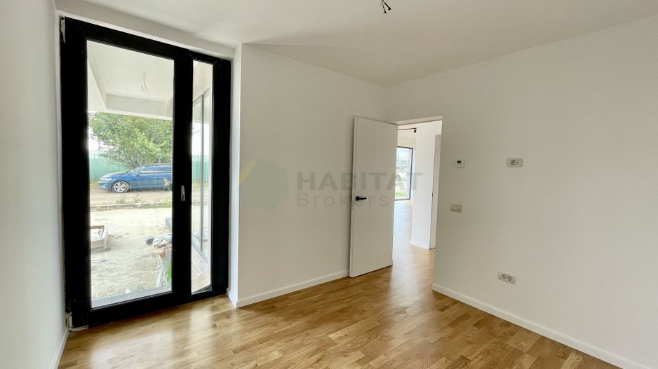 Vila Individuala 5 camere Tunari - Poză 10