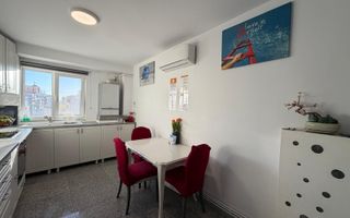 Apartament de 3 camere, decomandat, 70mp, parcare, zona Iulius Mall - Poză 1