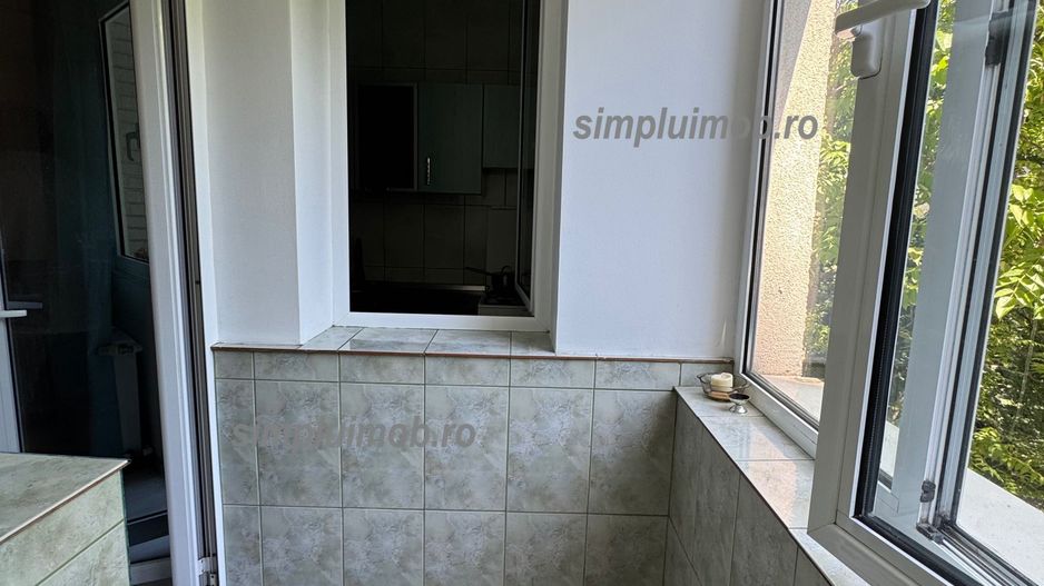 Garsonieră 33 mp la 2 minute Metrou Titan bloc mixt etaj 3 - Poză 9