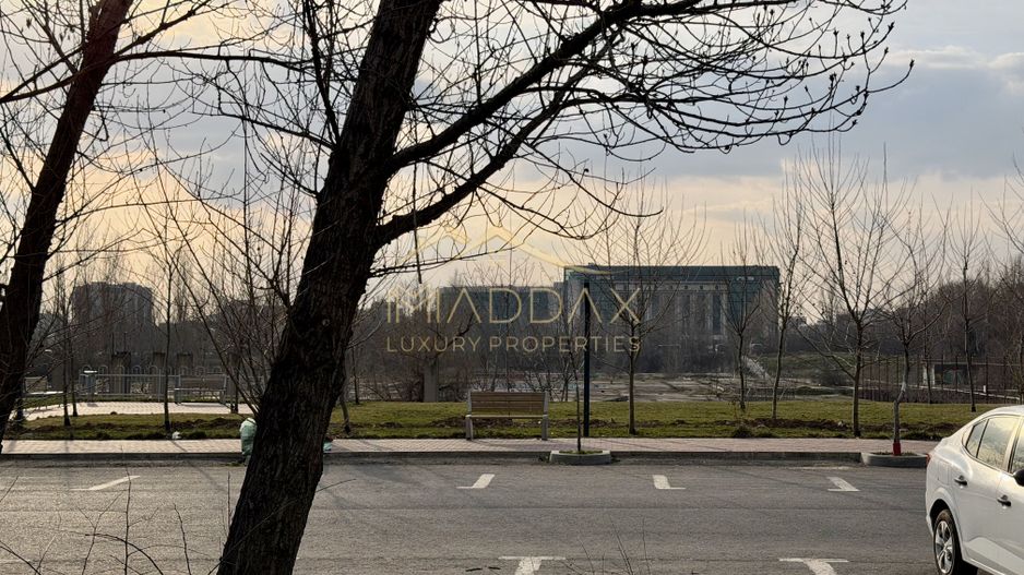 Spatiu Comercial  *731mp* / VAD stradal 31m / 19 locuri de parcare // Unirii - Poză 36