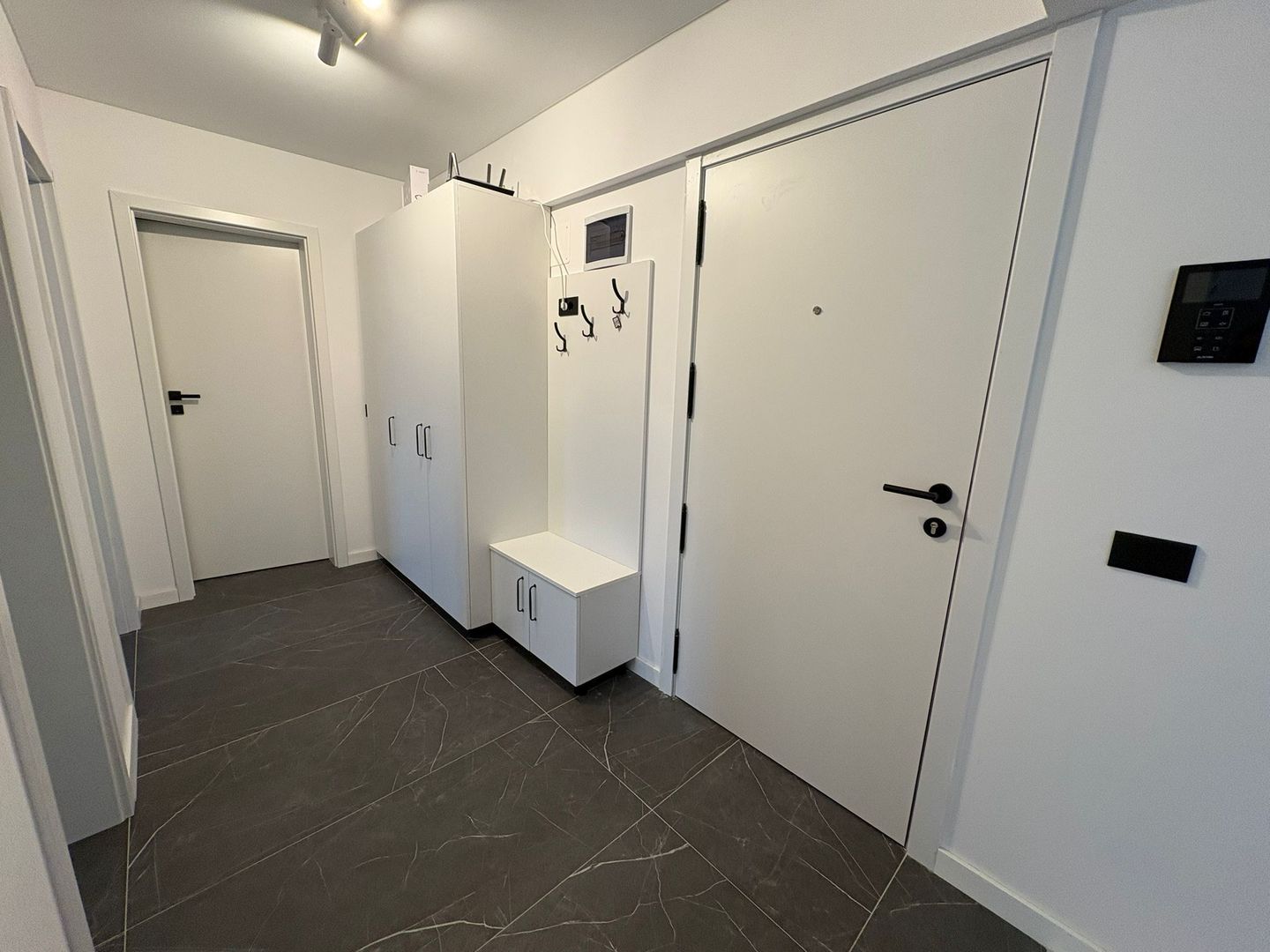 AP. 2 CAMERE SUN ROYAL VIEW, INCALZIRE PARDOSEALA, BLOC NOU, METROU - Poză 8