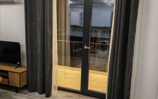 Apartament 2 camere de închiriat în Complex Don-Rediu, vedere lac, parcare privată - Poză 3