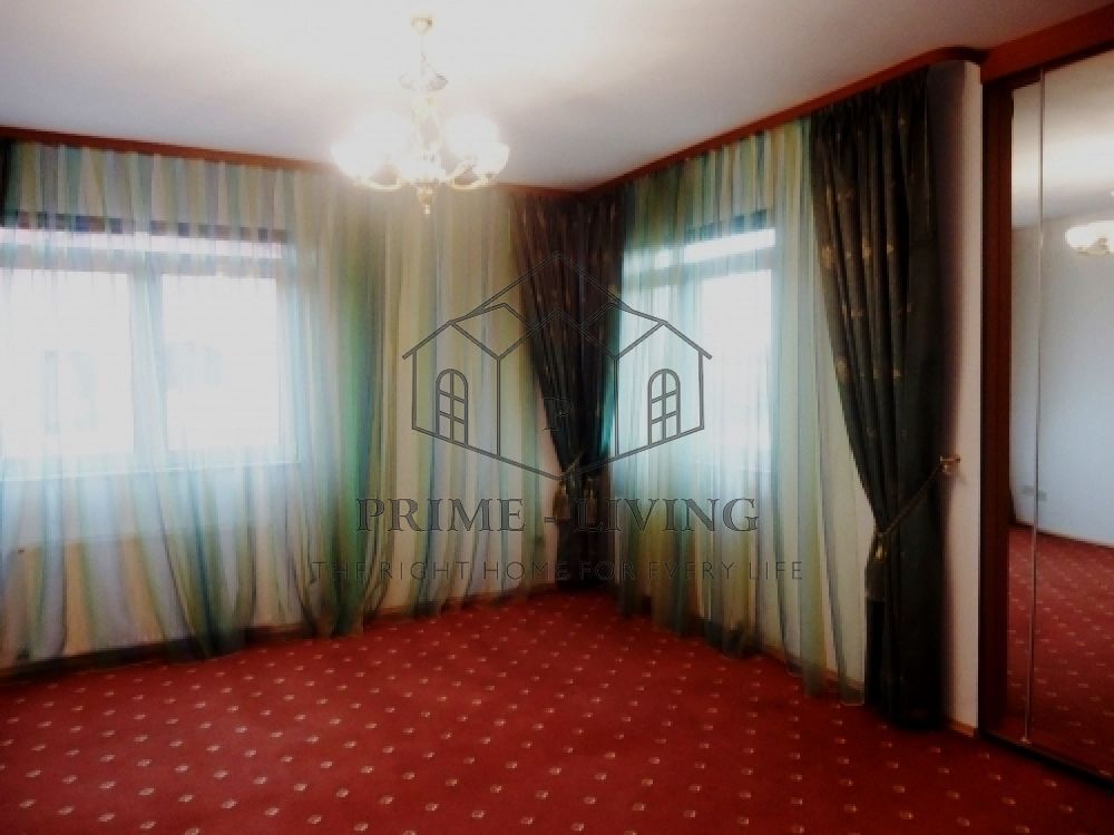 Casă de lux nemobilată cu facilități moderne și grădină extinsă - Poză 7