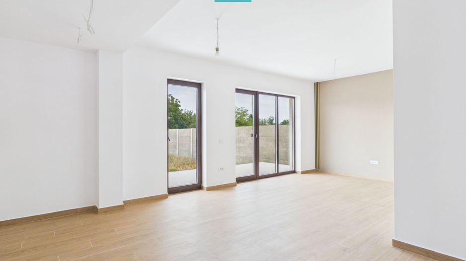 Duplex luminos 101 mp utili, teren 350mp în Covaci - Poză 18