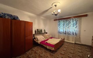 Casa individuala | 200 mp | 2000 mp teren | Petresti - Poză 3
