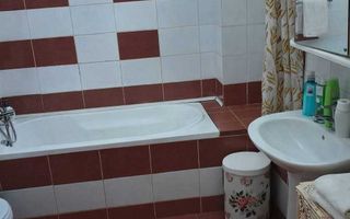 De vânzare apartament 1 camera zona Fsega - Poză 4
