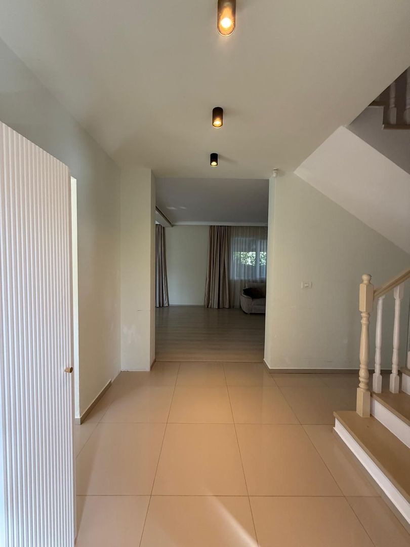 Duplex 3 dormitoare - zona centrala - Dumbravita - Poză 3