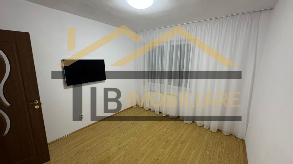 Apartament de 3 camere, 74mp, decomandat, Zona Fortuna - Poză 5