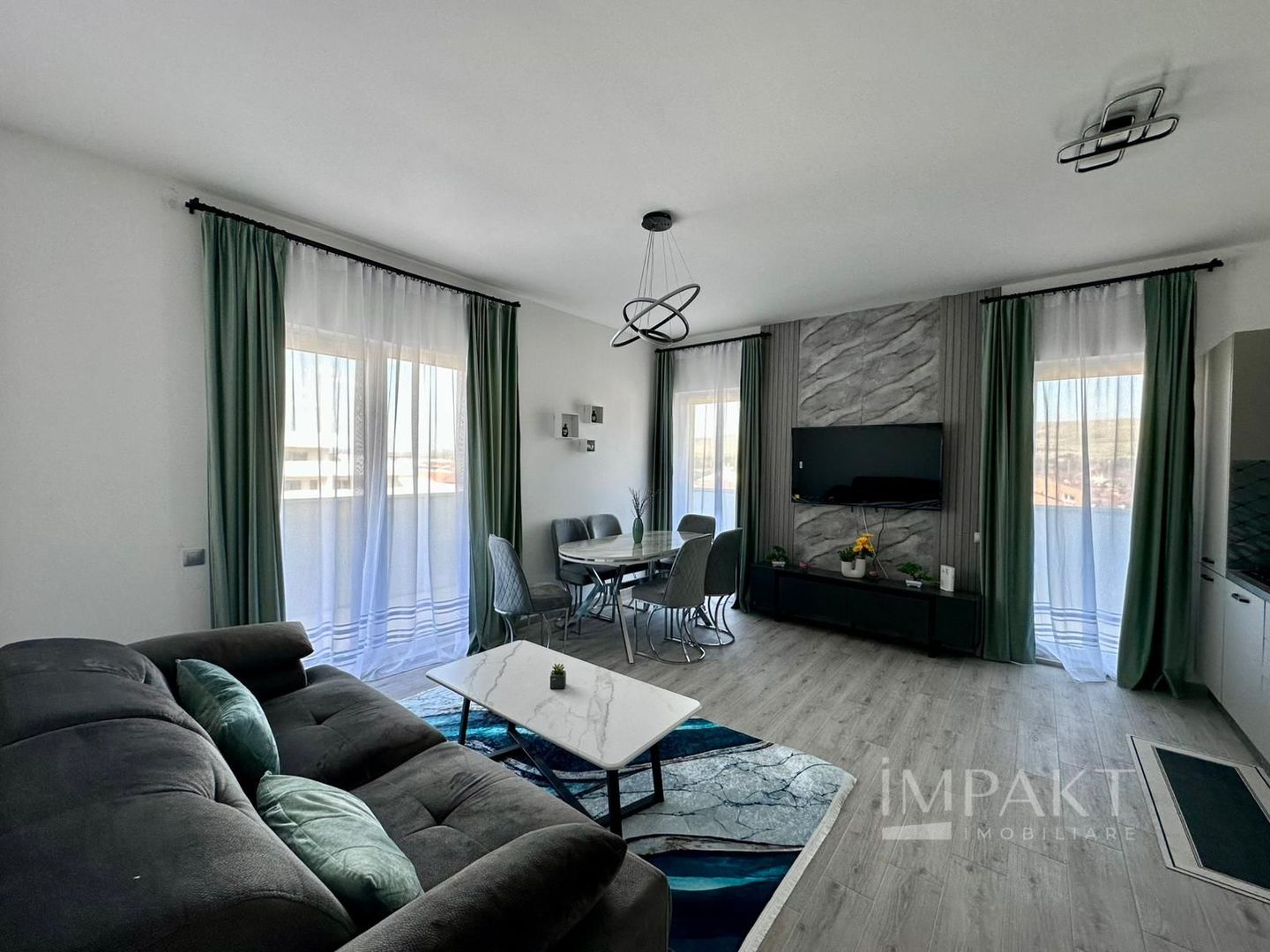 De inchiriat 2 camere, bloc nou, prima inchiriere, Eroilor - Poză 1