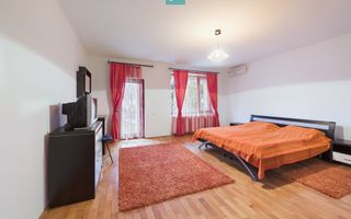 Casă spațioasă în Popești-Leordeni - Poză 3