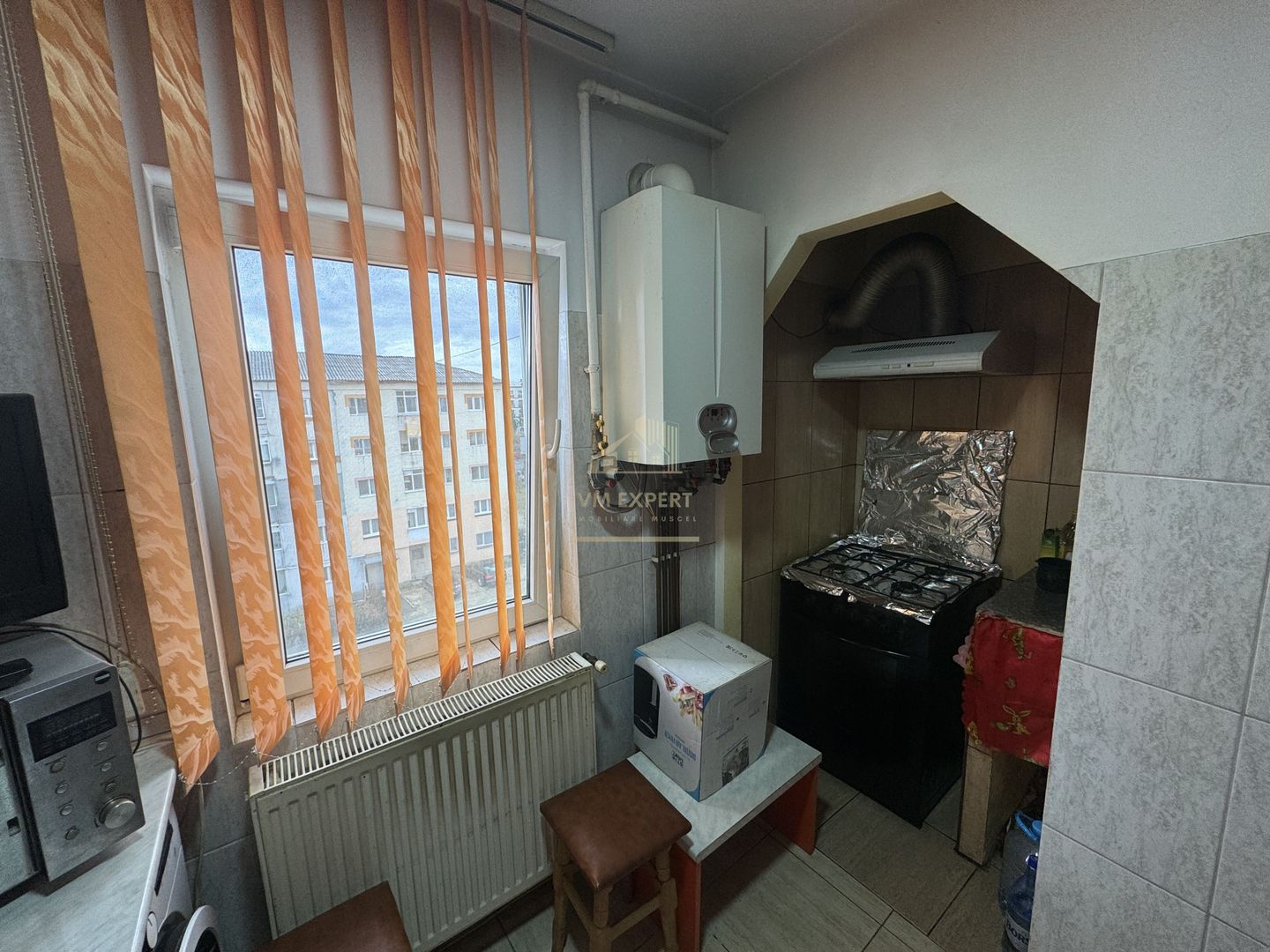 APARTAMENT CU 2 CAMERE, ETAJ 4, GRUI, CAMPULUNG - Poză 10