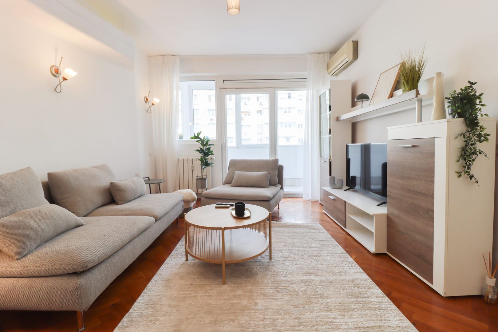 OBOR-PASAJ, STRADAL, BLOC REABILITAT, LIBER - Poză 5