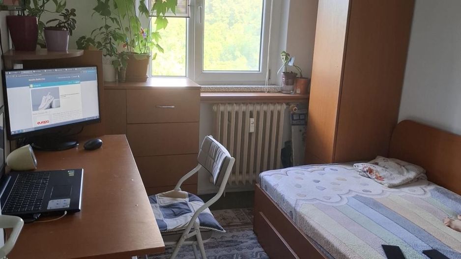 Apartament cu trei camere, Brancoveanu-Luica, 93.0000€ negociabil - Poză 7