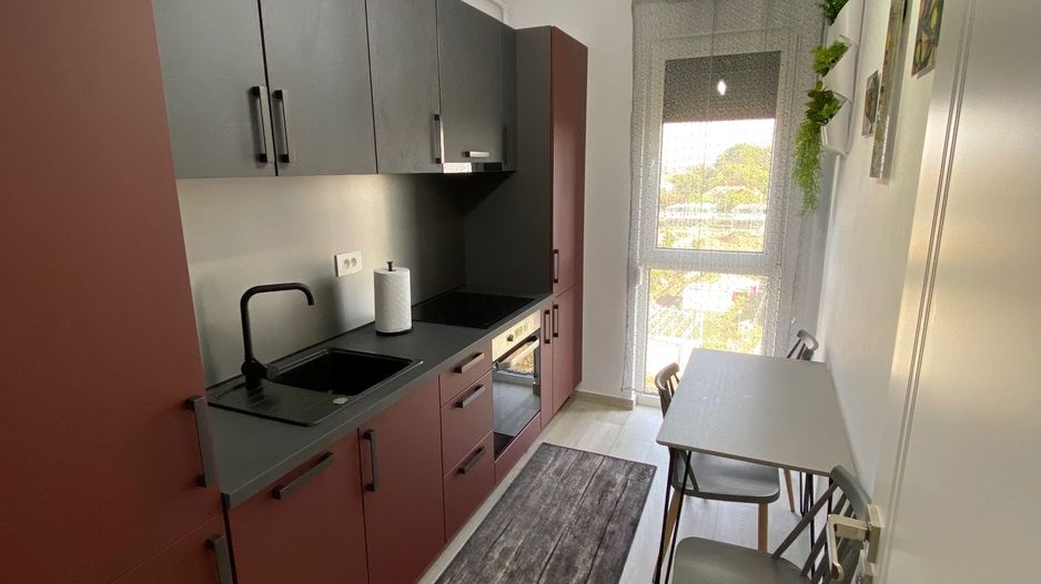 Apartament  langa British - Poză 3