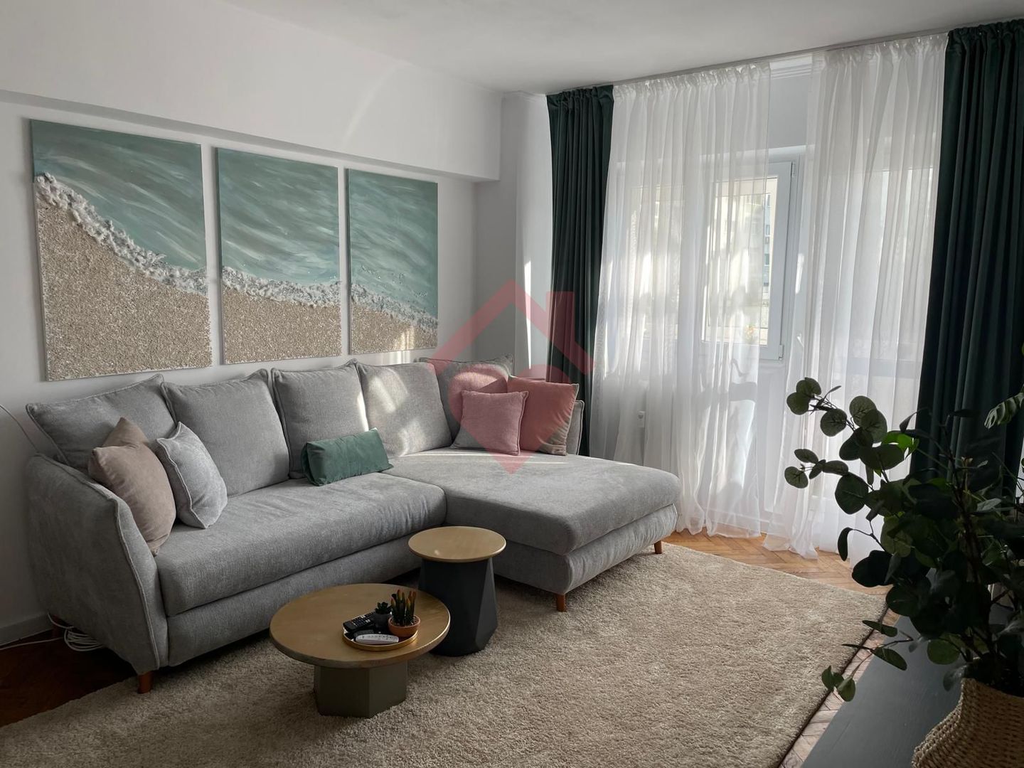 Apartament 3 camere Titulescu - 5 minute metrou - Poză 1