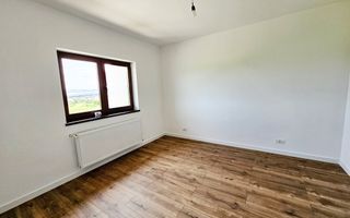 1/2 Duplex, 4 camere, 449 mp teren, asfalt, toate utilitatile, Cetate - Poză 13